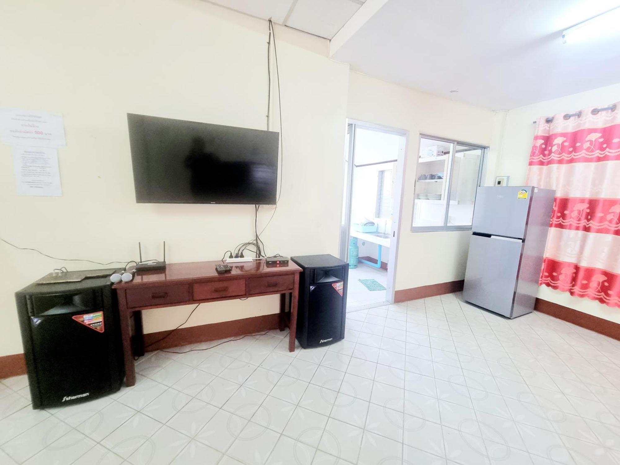Mae Rampung Beach House คาราโอเกะและสระเด็ก Rayong Exterior photo